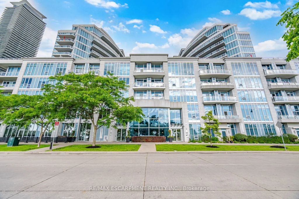 58 Marine Parade Drive 330, Toronto W06