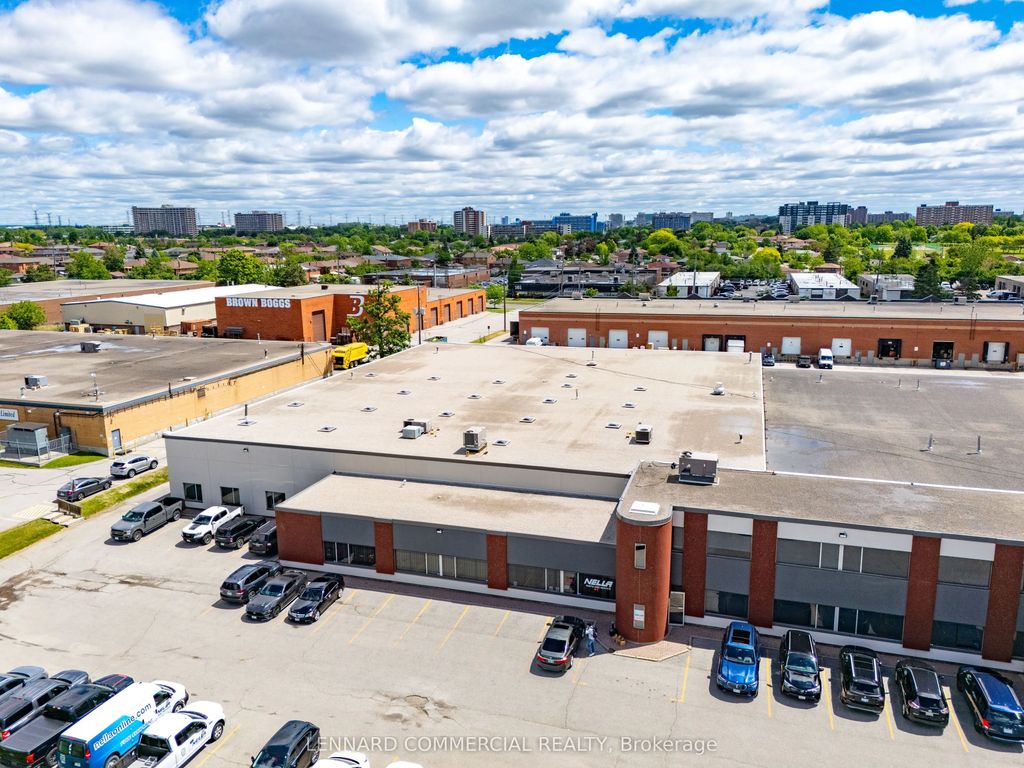150 Norfinch Drive 4 & 5, Toronto W05