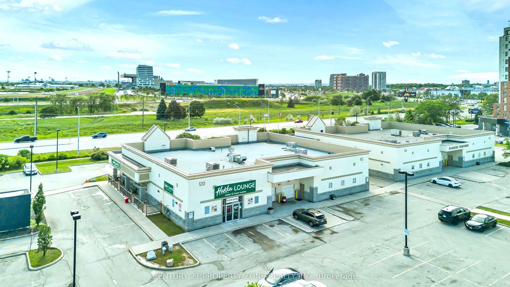 120 Queen Plate Drive 12, Toronto W10
