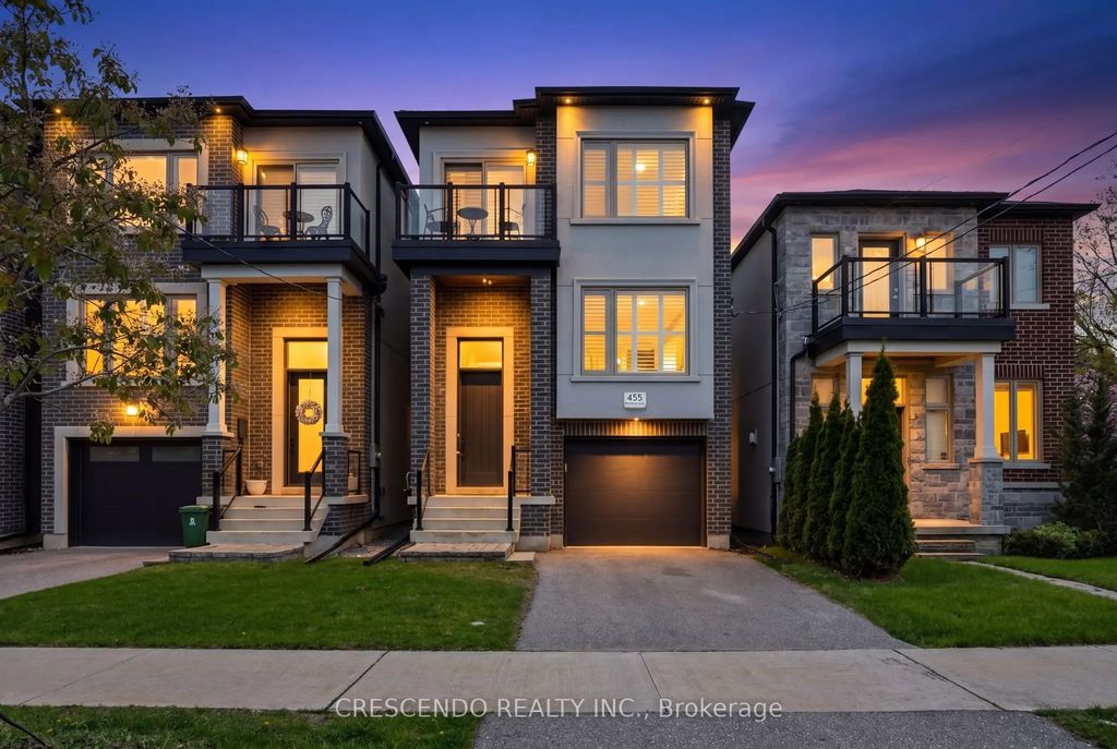 455 Rimilton Avenue, Toronto W06