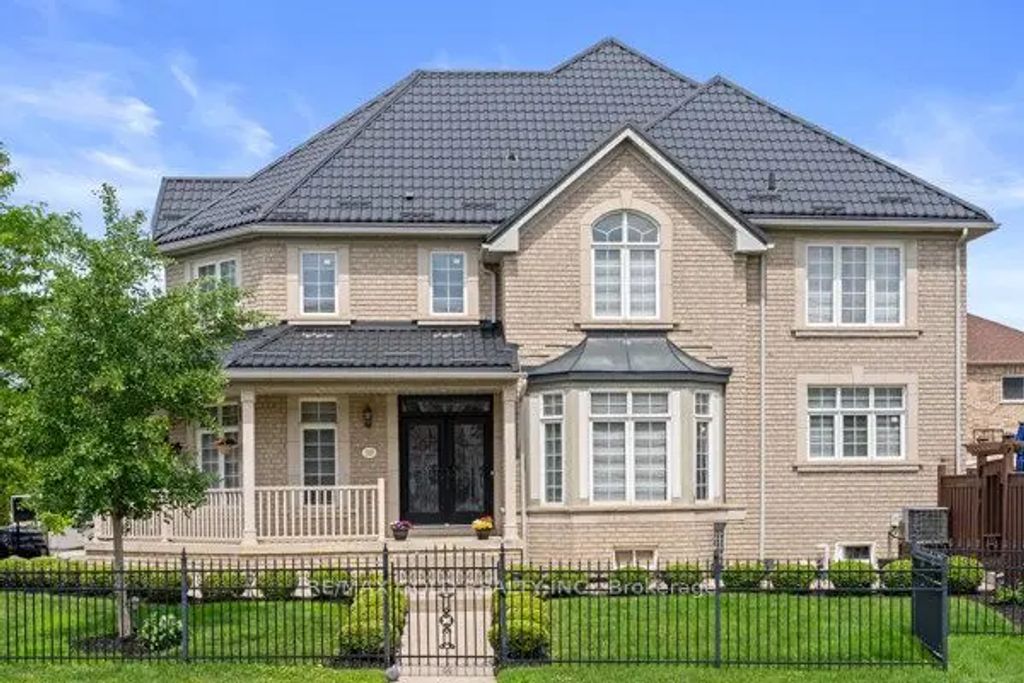 39 Trailhead Crescent, Brampton
