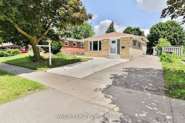 128 Rutherford Road N, Brampton