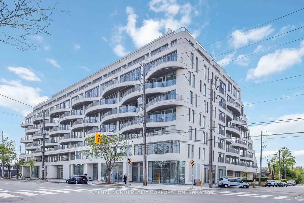 689 The Queensway N/a 709, Toronto W07
