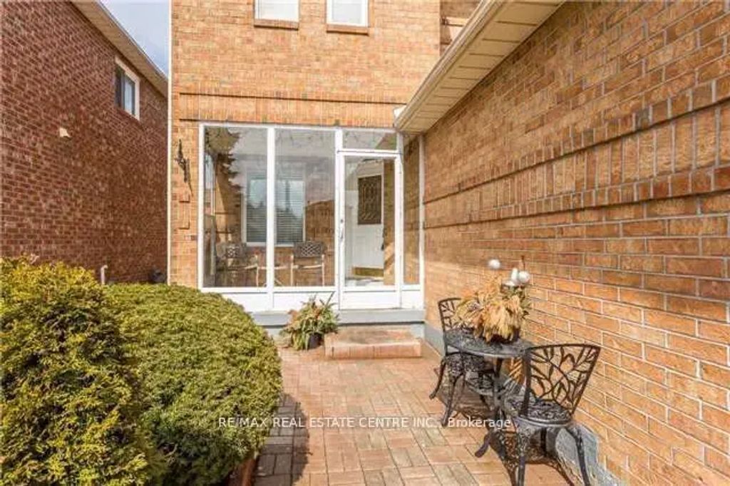 22 Matterdale Avenue Bsmt, Brampton