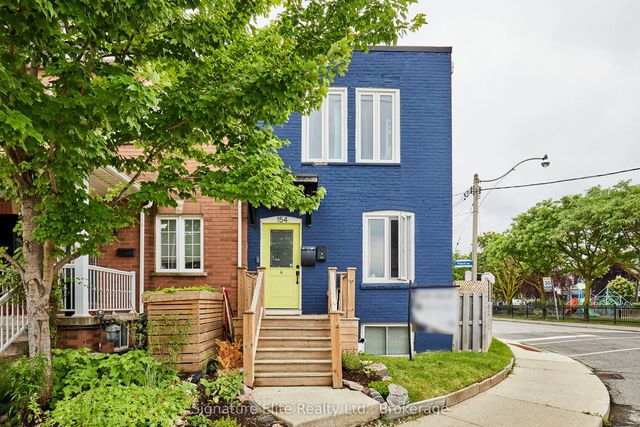 154 Mulock Avenue, Toronto W02