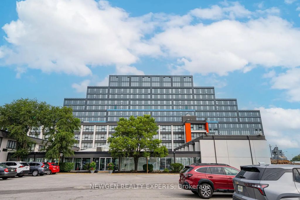 996 Martin Grove Road 319, Toronto W10