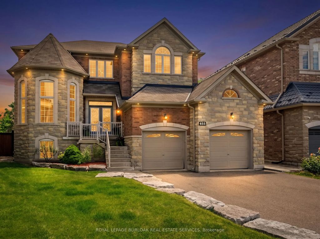655 Kozel Court, Mississauga