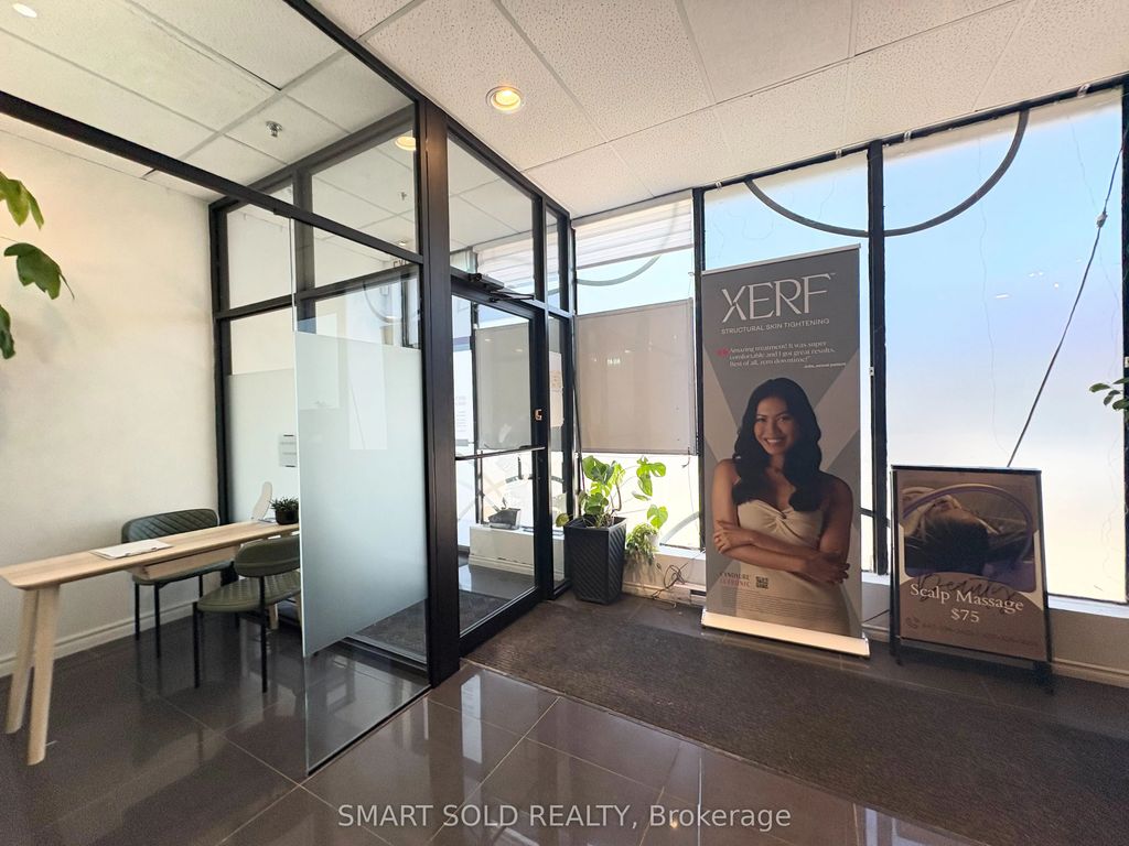 1170 Burnhamthorpe Road W 26, Mississauga