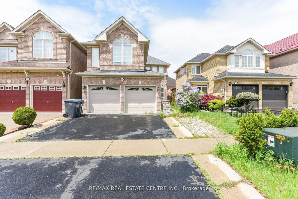 5989 Sidmouth Street, Mississauga