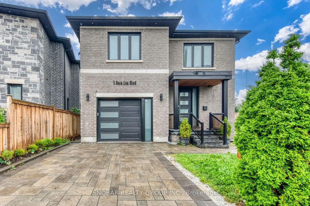1 Aura Lea Boulevard, Toronto W05