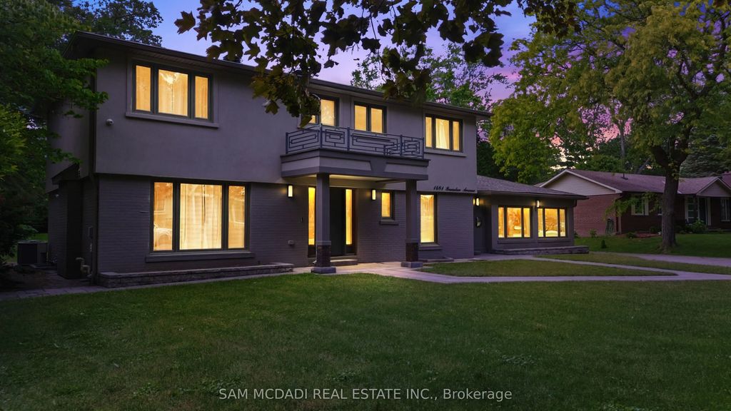 1481 Bunsden Avenue, Mississauga