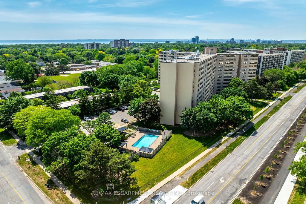 700 Dynes Road 1005, Burlington