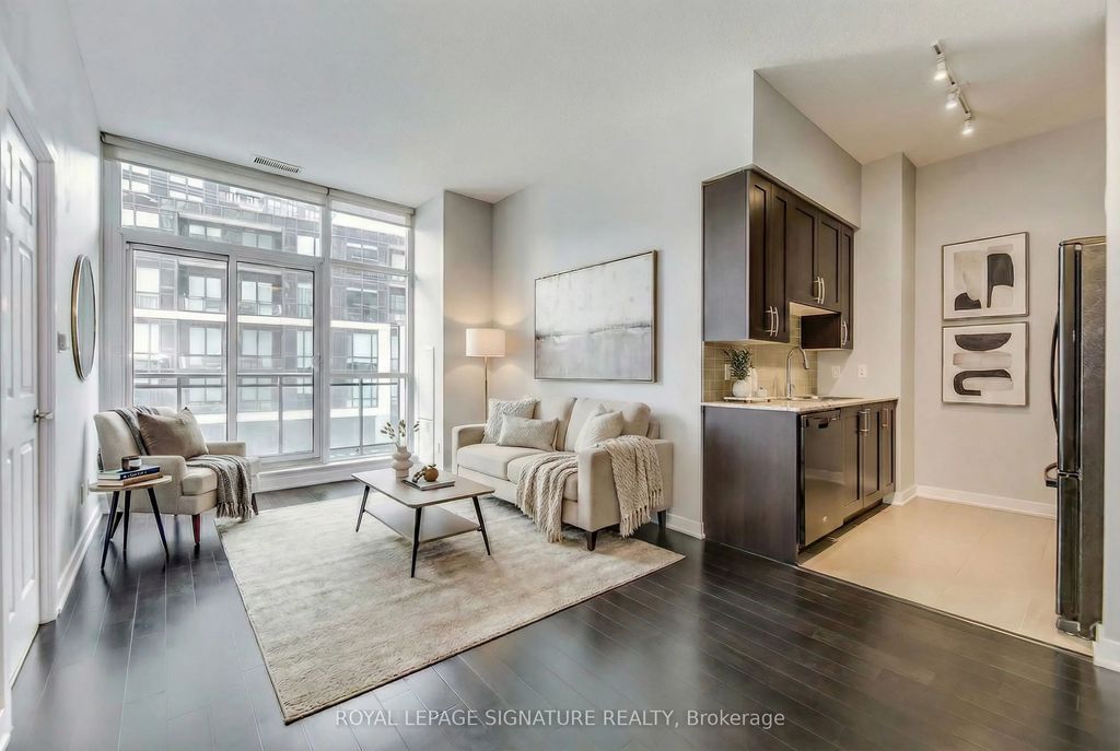 4070 Confederation Parkway 311, Mississauga