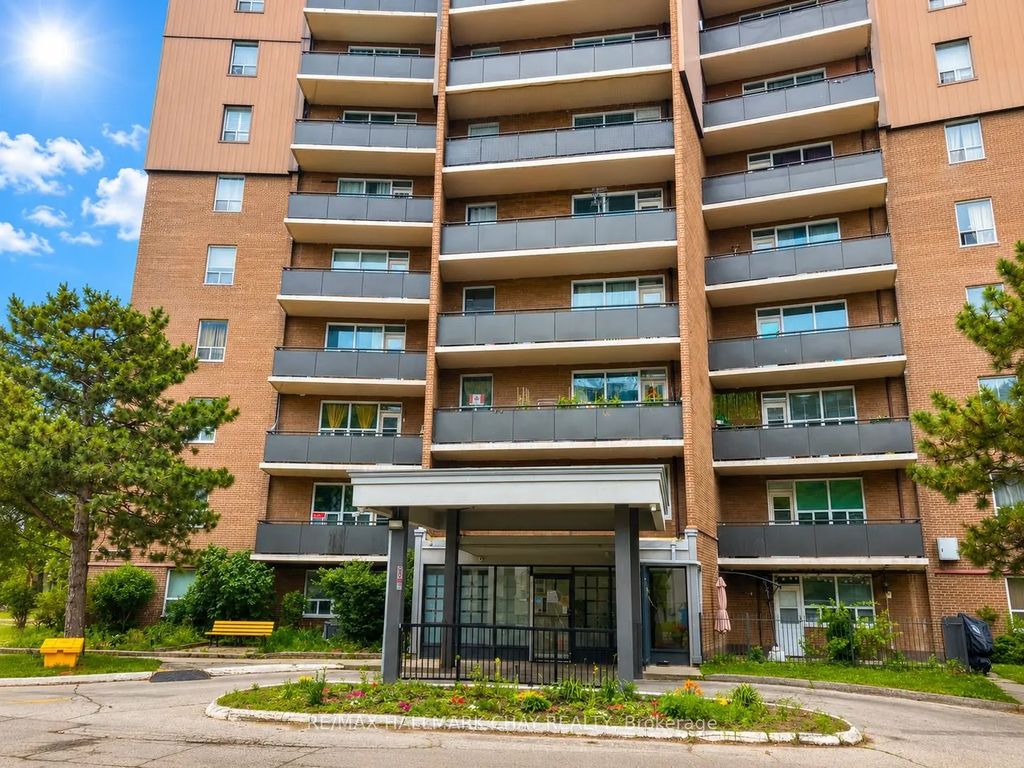 3065 Queen Frederica Drive 604, Mississauga