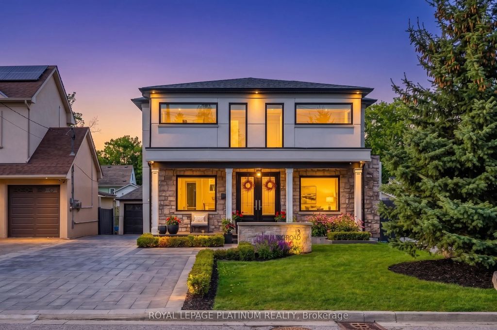 13 Arch Road, Mississauga