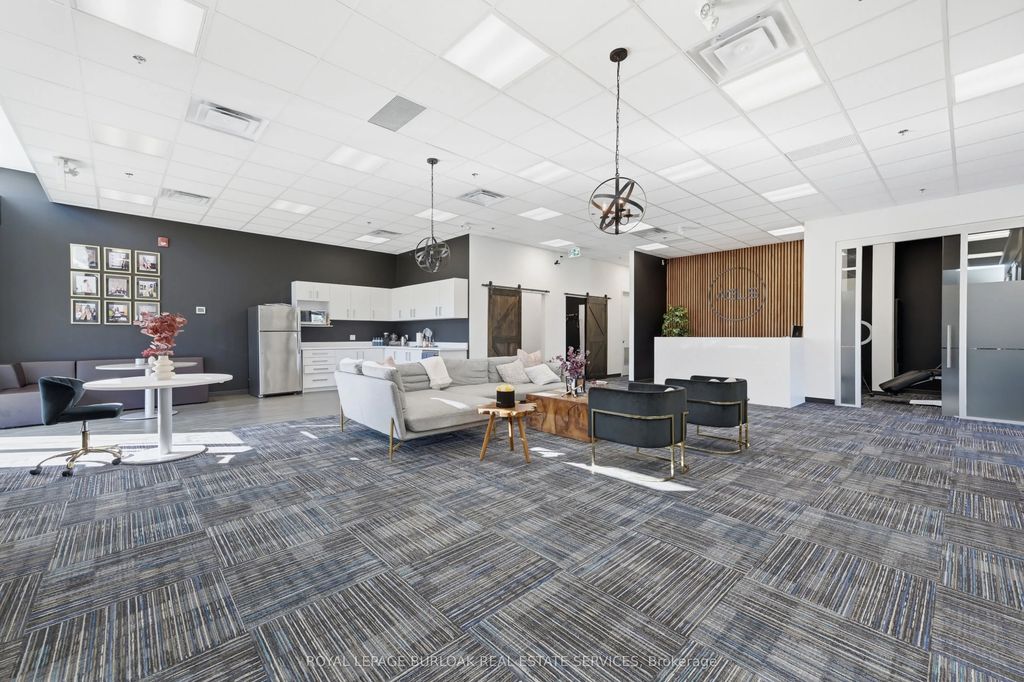 4903 Thomas Alton Boulevard 101, Burlington