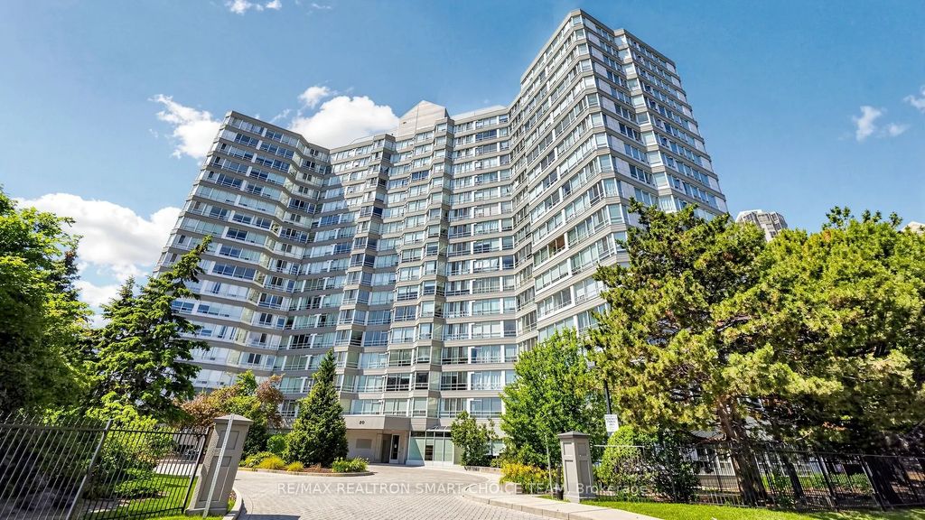 50 Kingsbridge Garden Circle 504, Mississauga