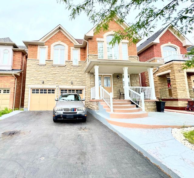43 Tatra Crescent, Brampton