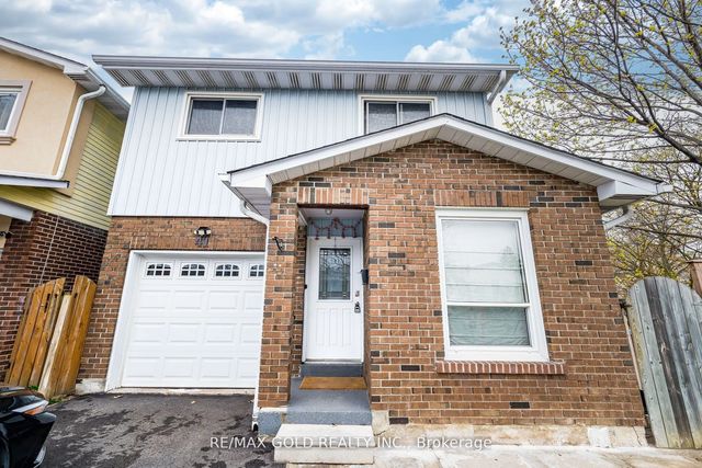 41 Simmons Boulevard, Brampton