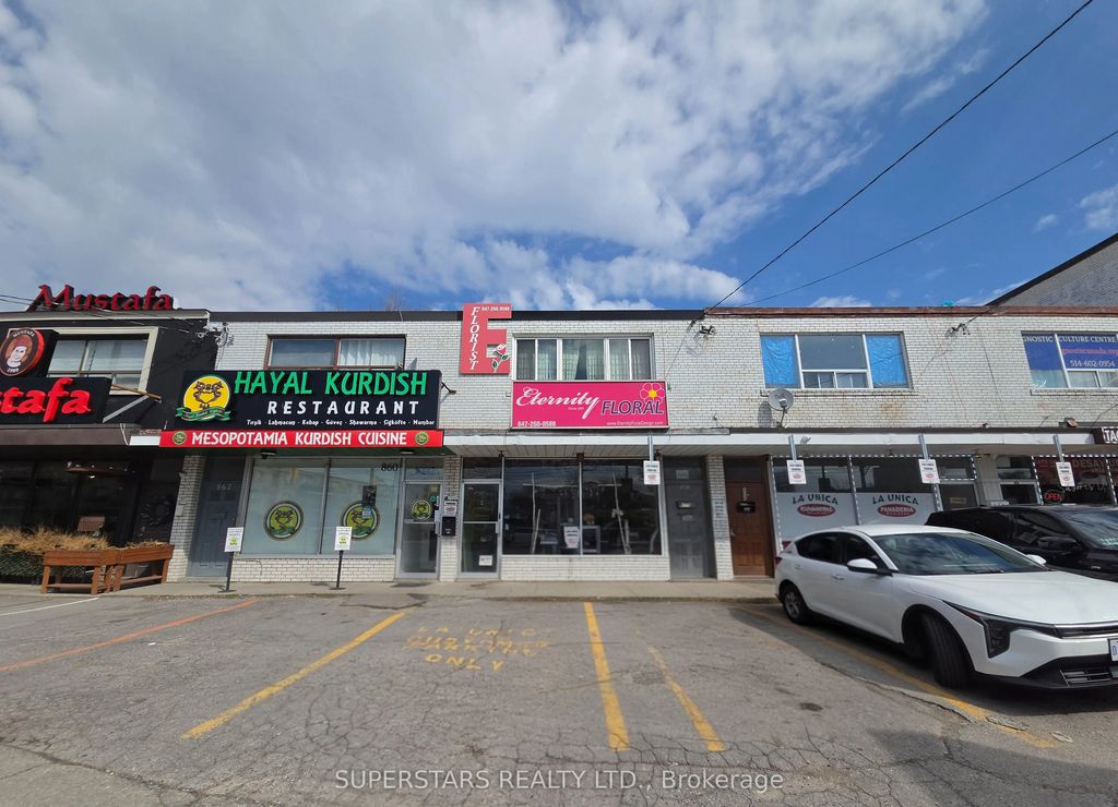 856 Wilson Avenue, Toronto W05