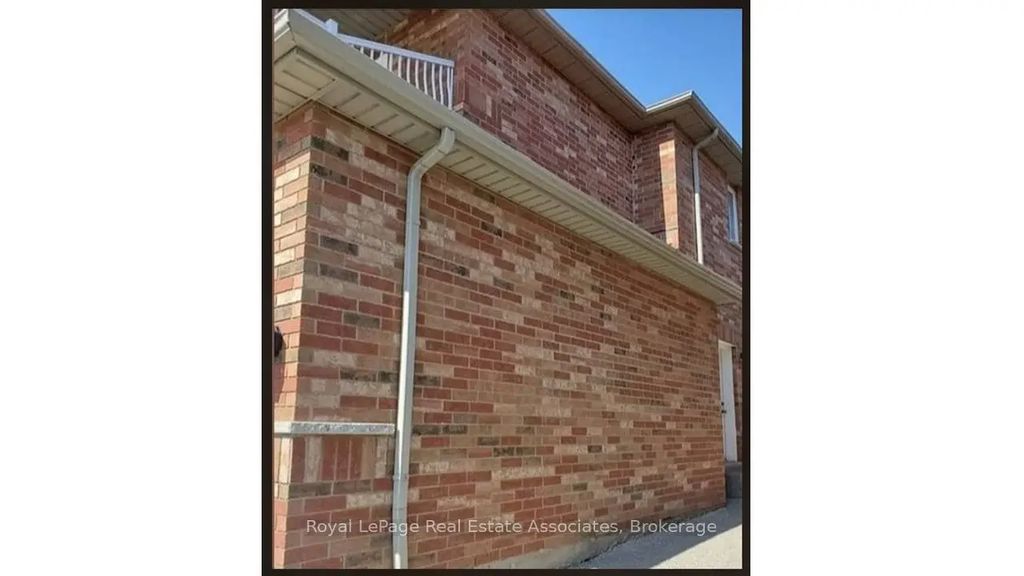 373 Arrowsmith Drive One Room, Mississauga