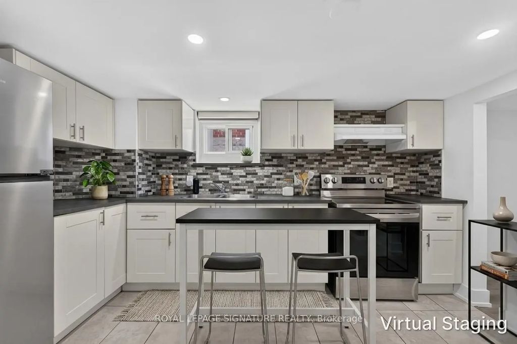 57 Miranda Avenue Lower, Toronto W04