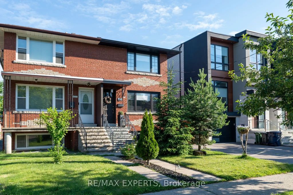 423a Valermo Drive Bsmt, Toronto W06