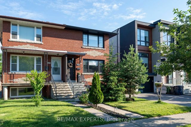 423a Valermo Drive Bsmt, Toronto W06