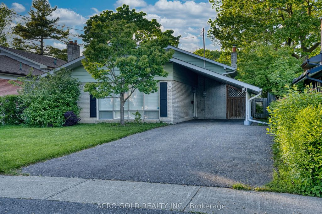 10 Kennebec Crescent, Toronto W10