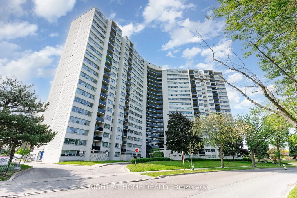 530 Lolita Gardens 505, Mississauga