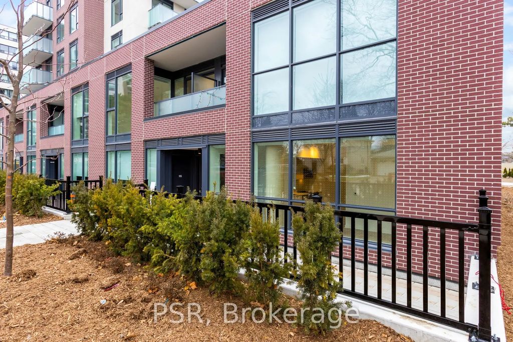 49 Broadfield Drive W 110, Toronto W08