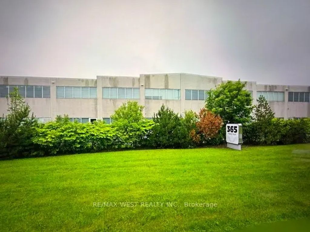 365 Healey Road 26, Caledon