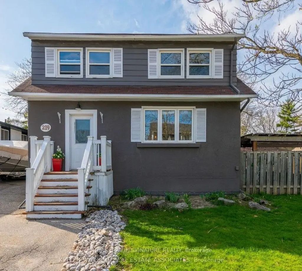 219 Angelene Street, Mississauga