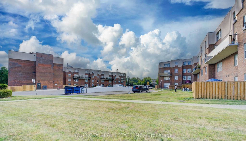 1055 B Forestwood Drive 122, Mississauga
