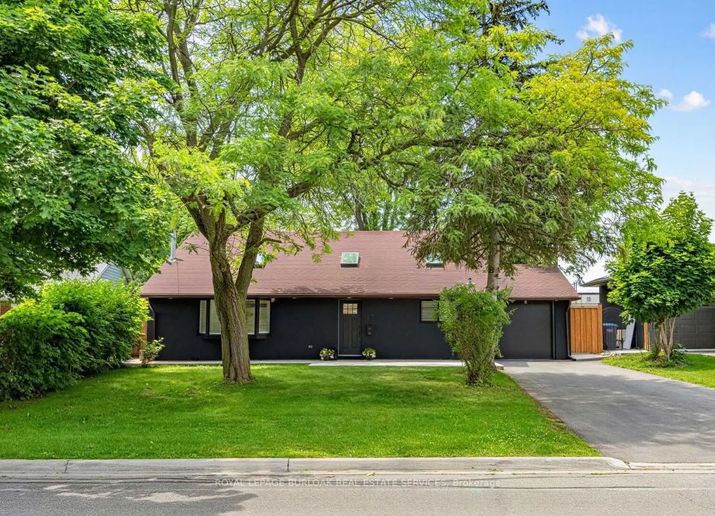13 Swanhurst Boulevard, Mississauga