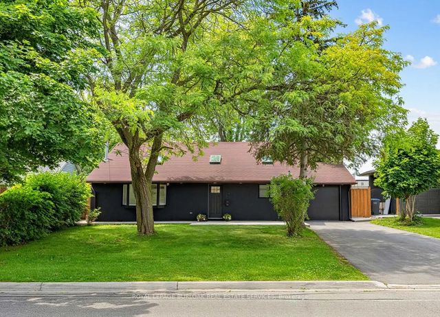 13 Swanhurst Boulevard, Mississauga
