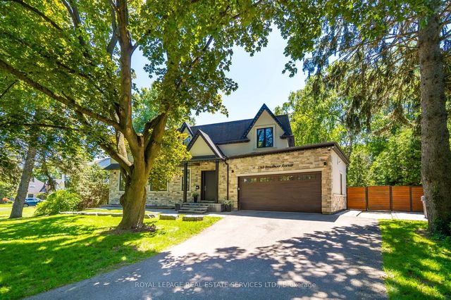 1568 Broadmoor Avenue, Mississauga