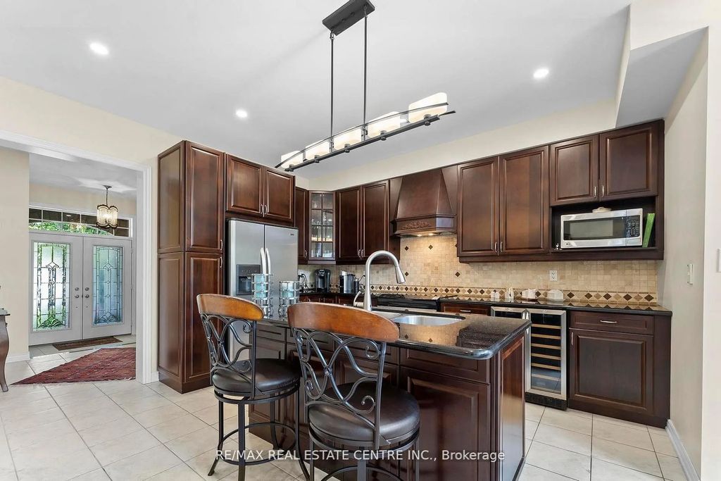 2454 Springforest Drive, Oakville