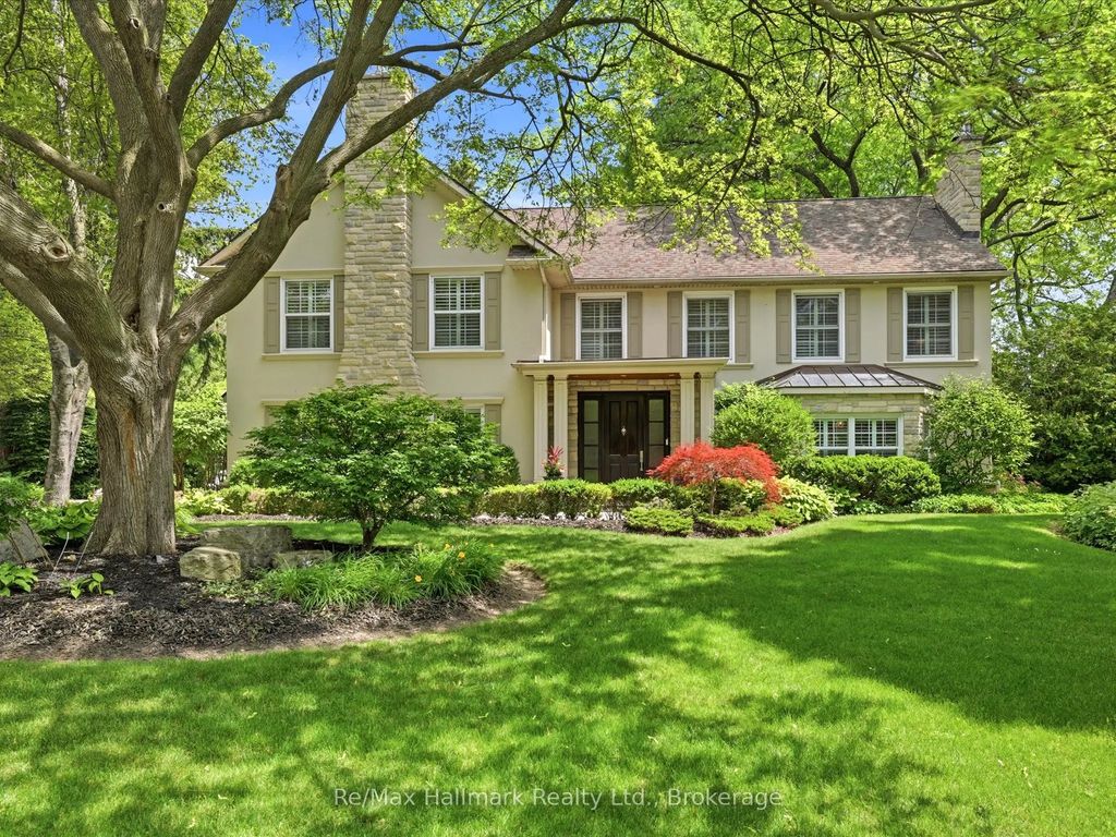 153 Cairncroft Road, Oakville