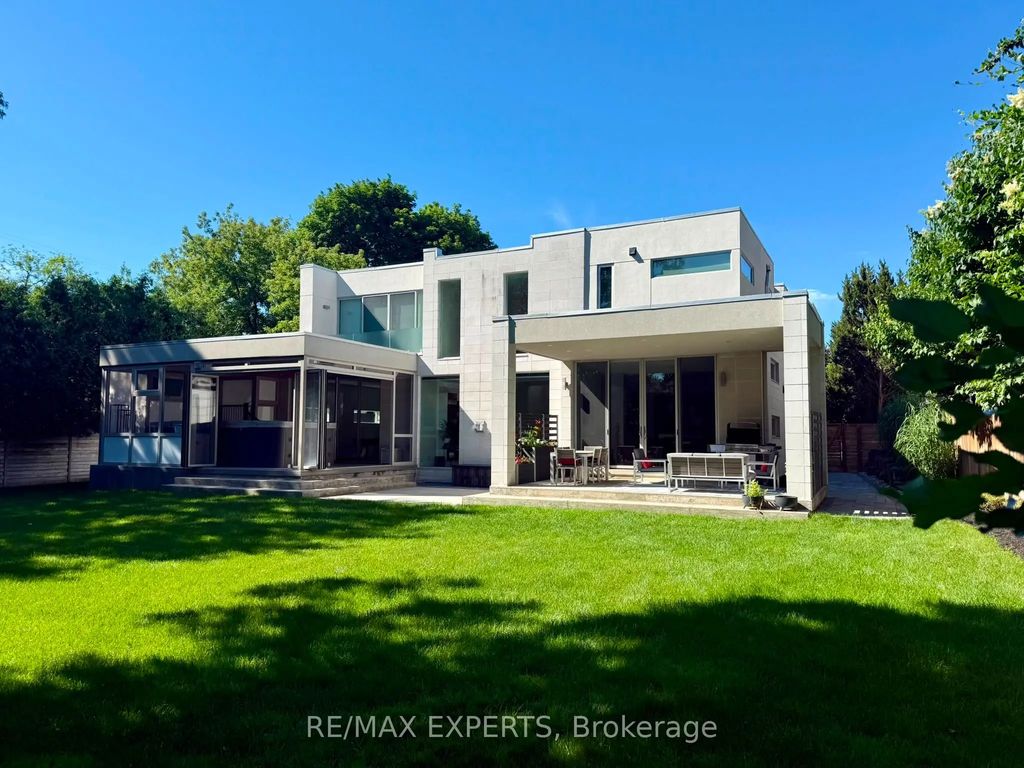 1527 Glenhill Crescent, Mississauga