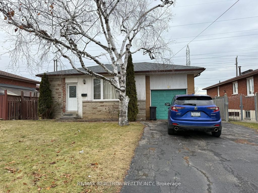 61 Wilmont Drive, Toronto W05