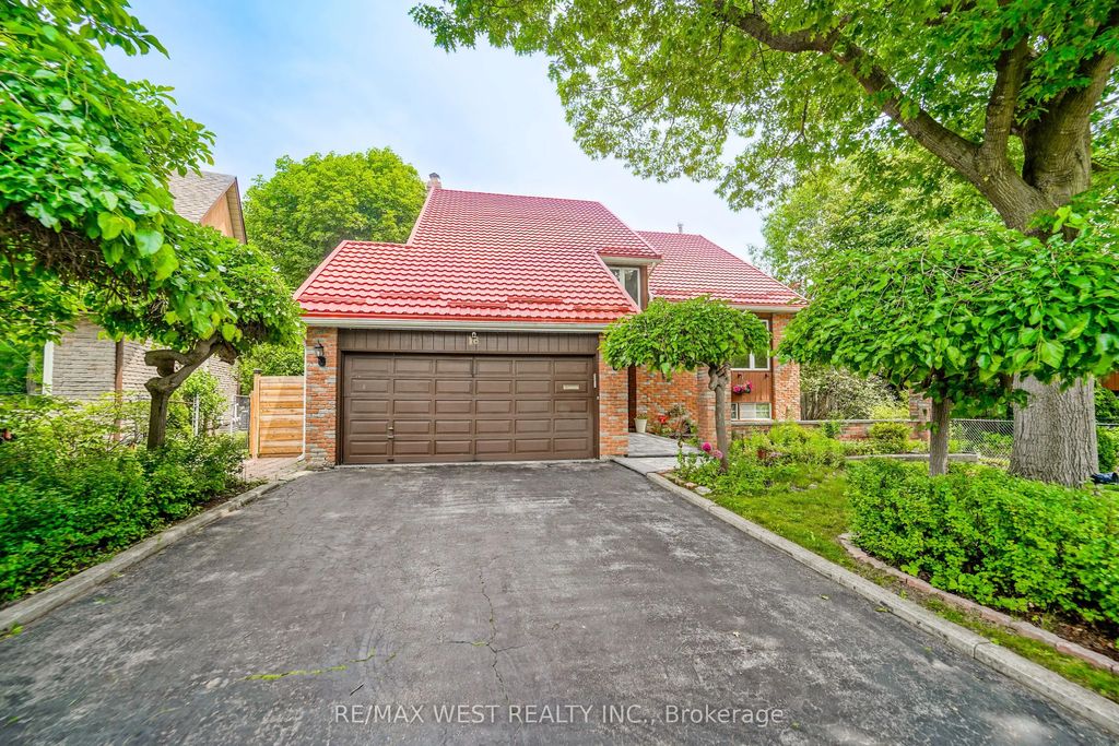 18 Trillium Court, Brampton