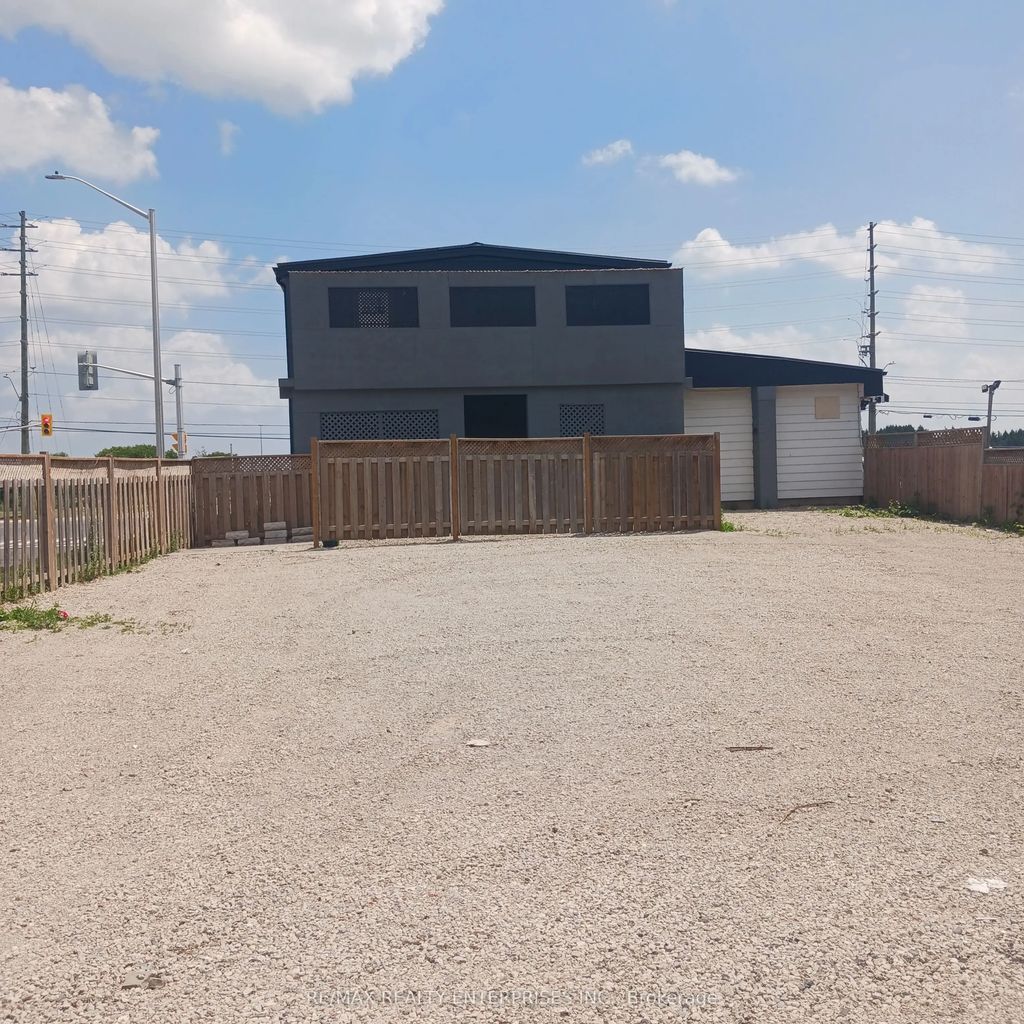 12993 Steeles Avenue, Halton Hills