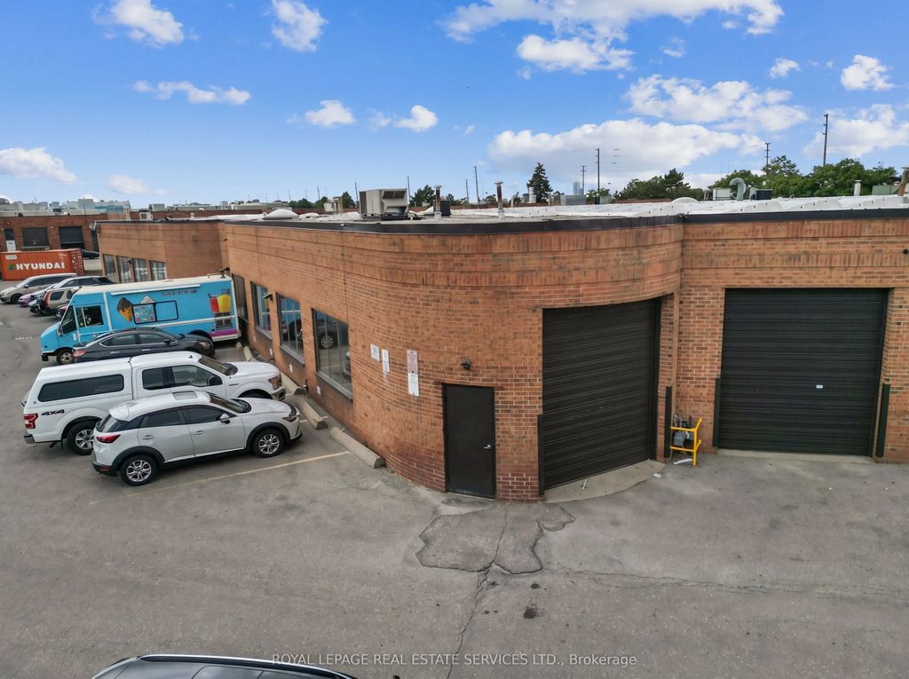 32 Goodmark Place 1, Toronto W10
