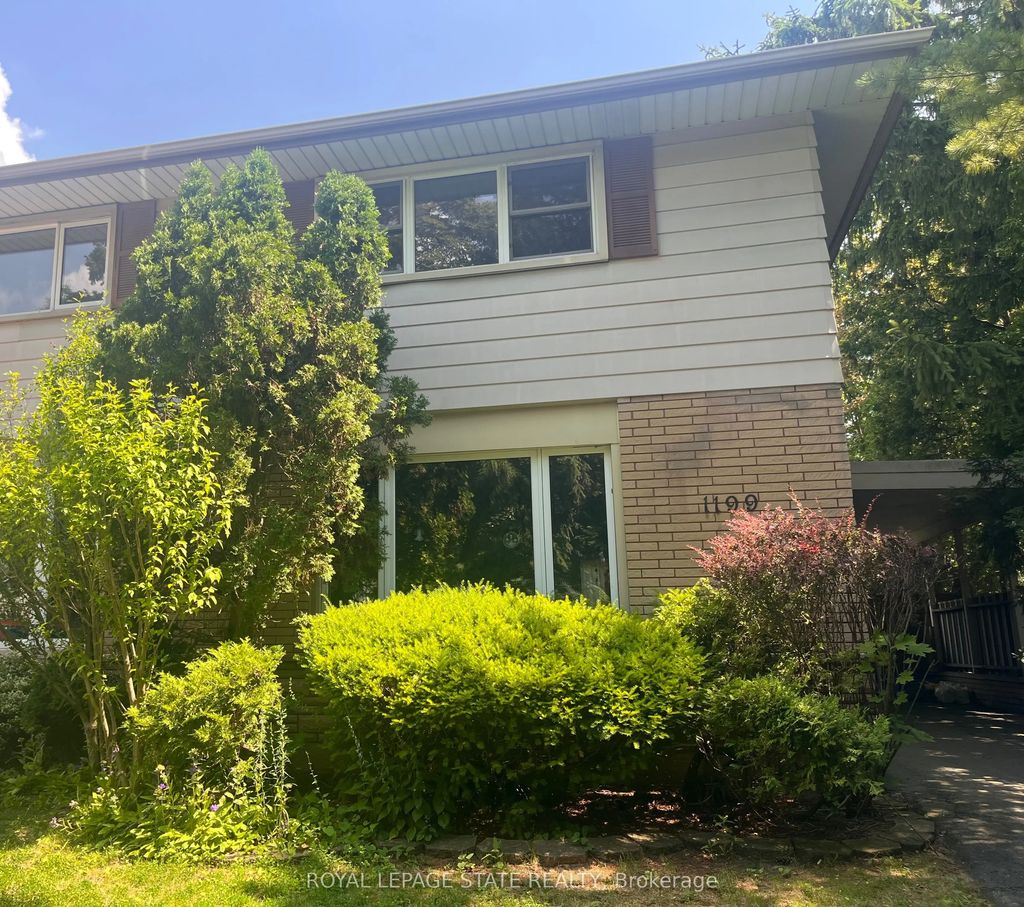 1199 Nottingham Avenue, Burlington