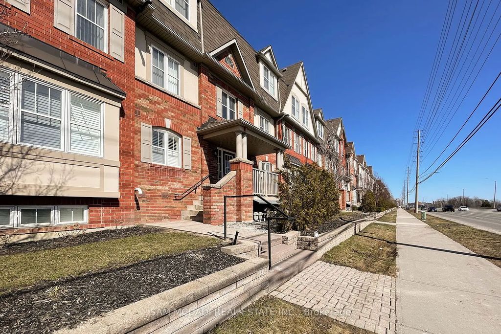 639 Dundas Street W 2, Mississauga