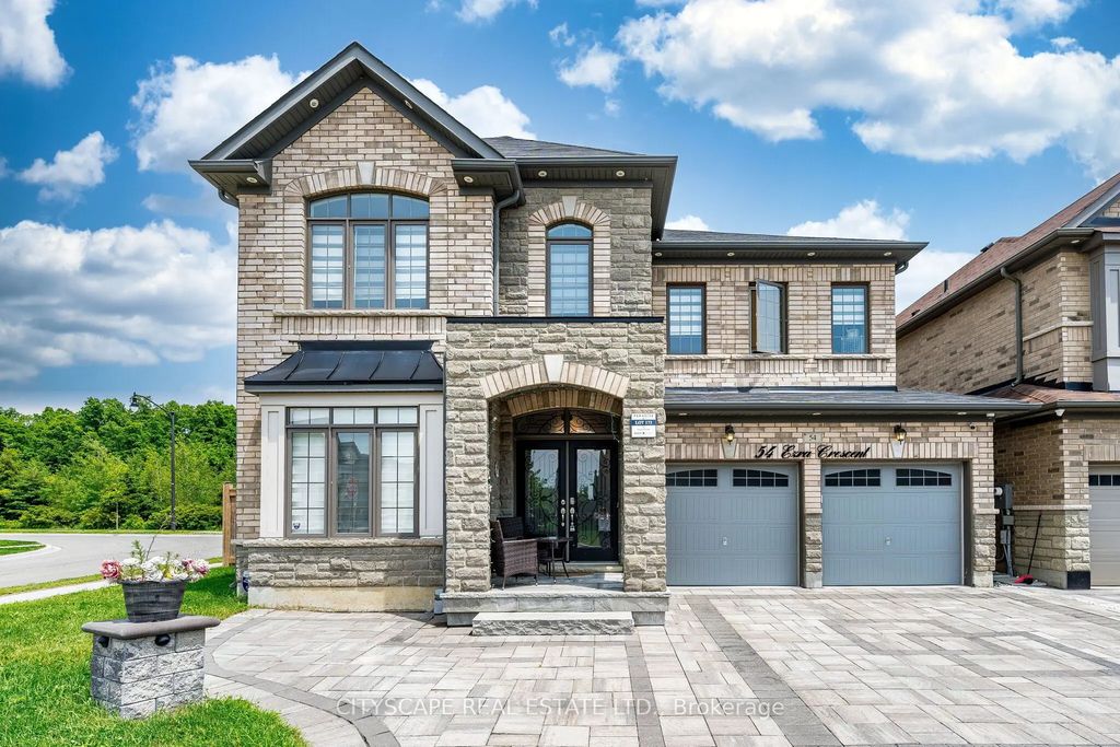 54 Ezra Crescent, Brampton
