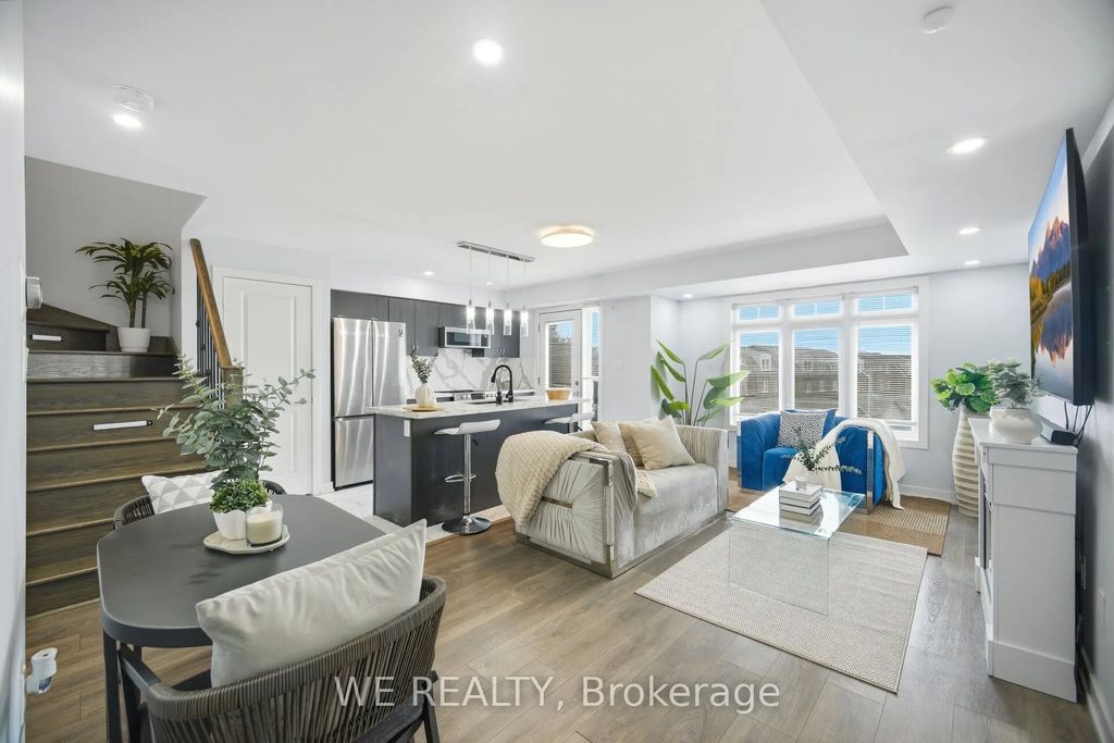 60 Parrotta Drive 276, Toronto W05