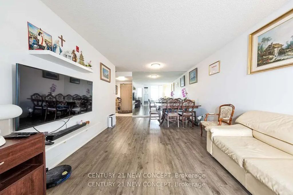 22 Southport Street 932, Toronto W01