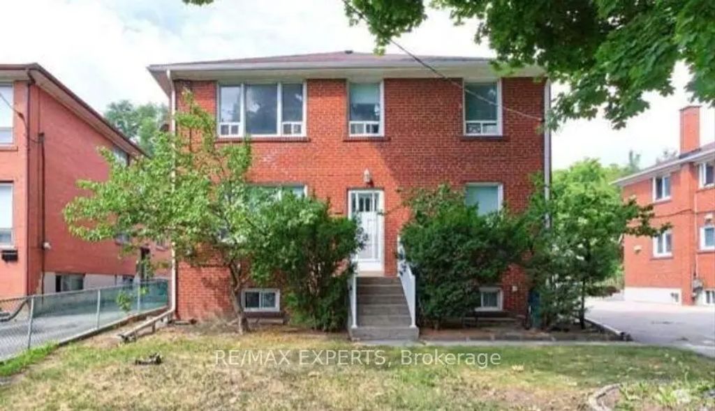 96 Wesley Street, Toronto W07